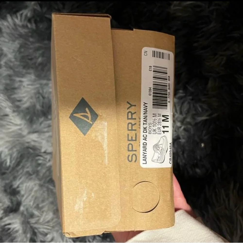 Sperry Lanyard Boat Shoe - Picture 2 of 2